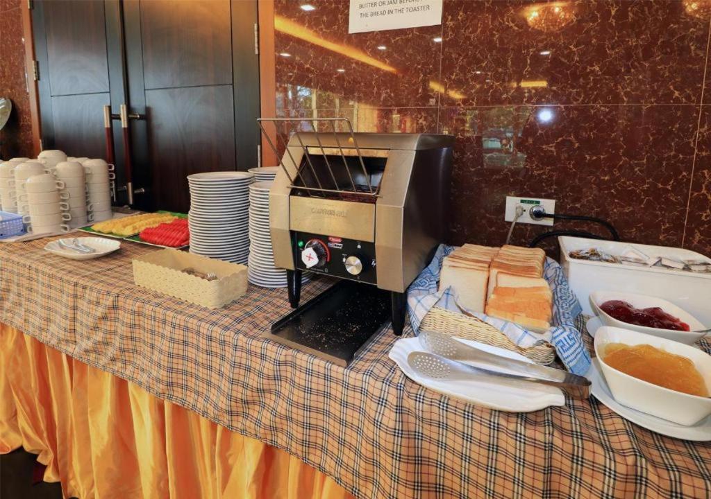 G2 Hotel Group Hat Yai Extérieur photo